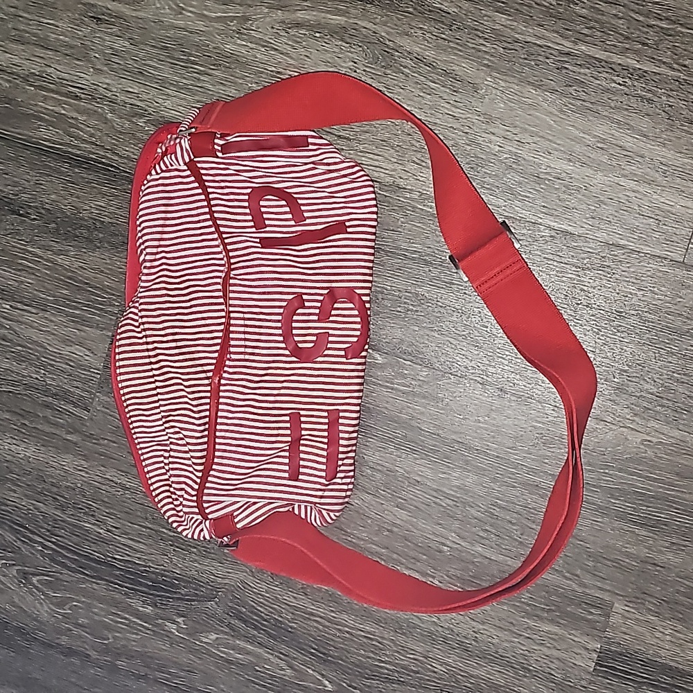 Esprit crossbody bag